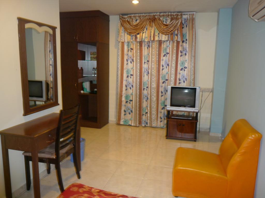 Winsons Business Inn Bukit Mertajam Bagian luar foto